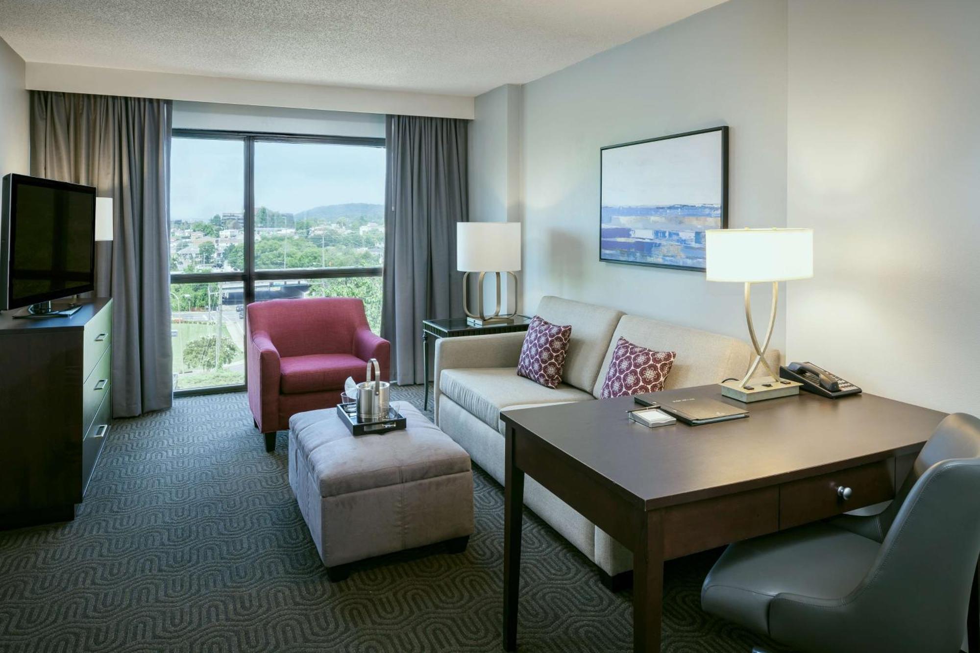 Hilton Suites Брентвуд Екстер'єр фото