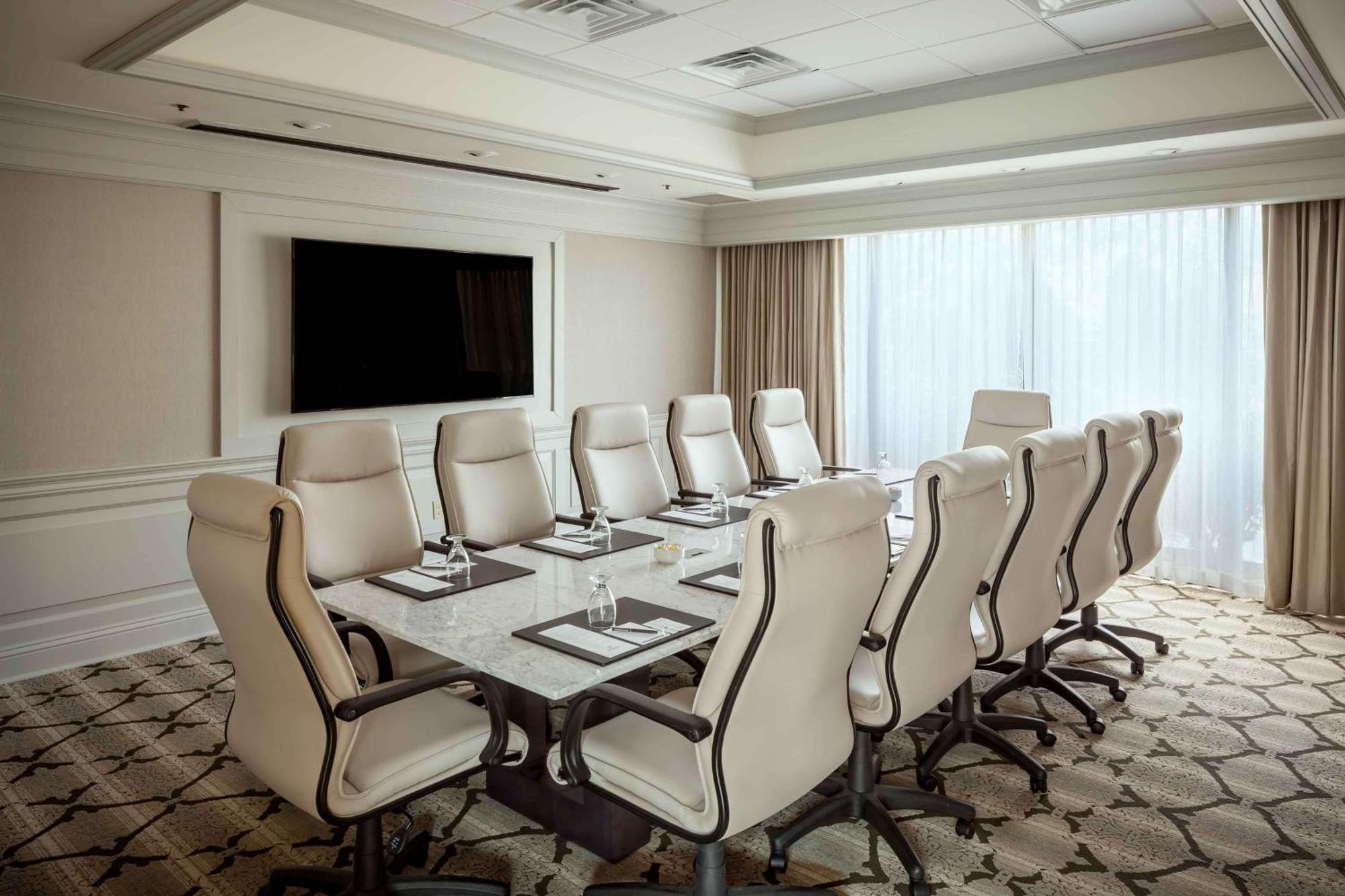 Hilton Suites Брентвуд Екстер'єр фото